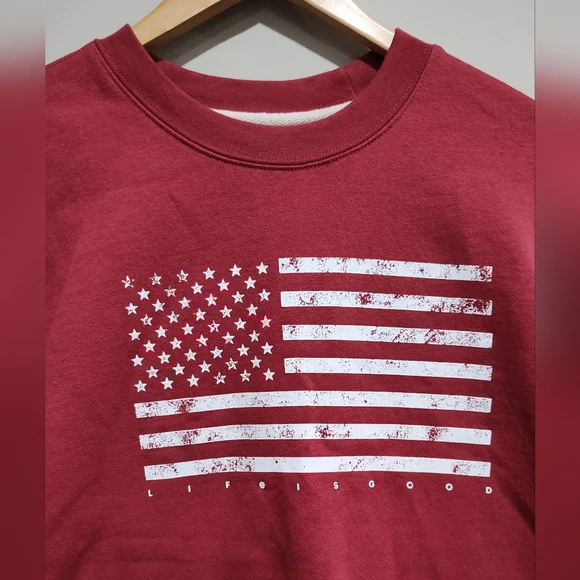 Life Is Good Men's Red American Flag USA Crewneck Pullover Sweatshirt, Size M - Picture 2 of 8